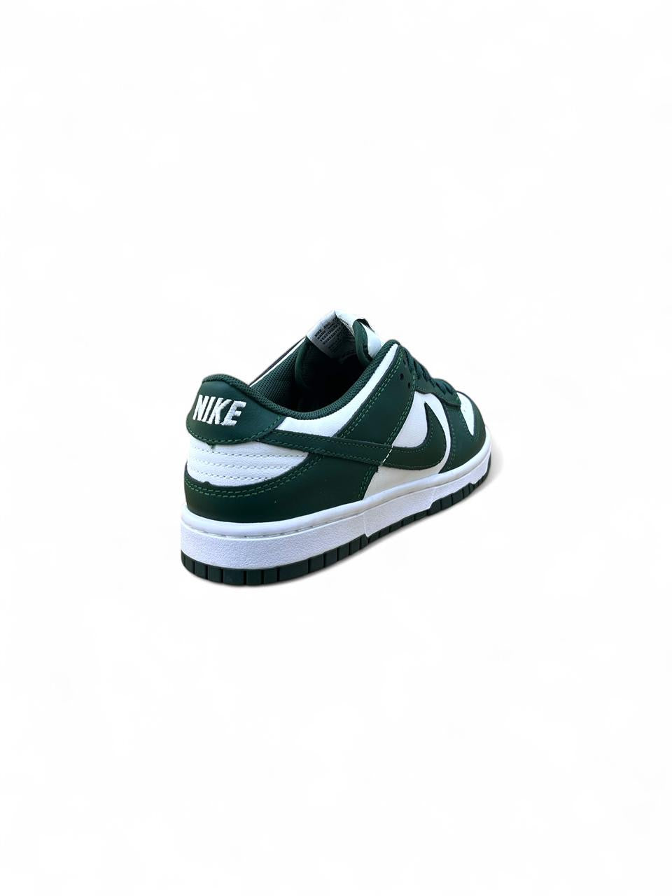 Nike SB green