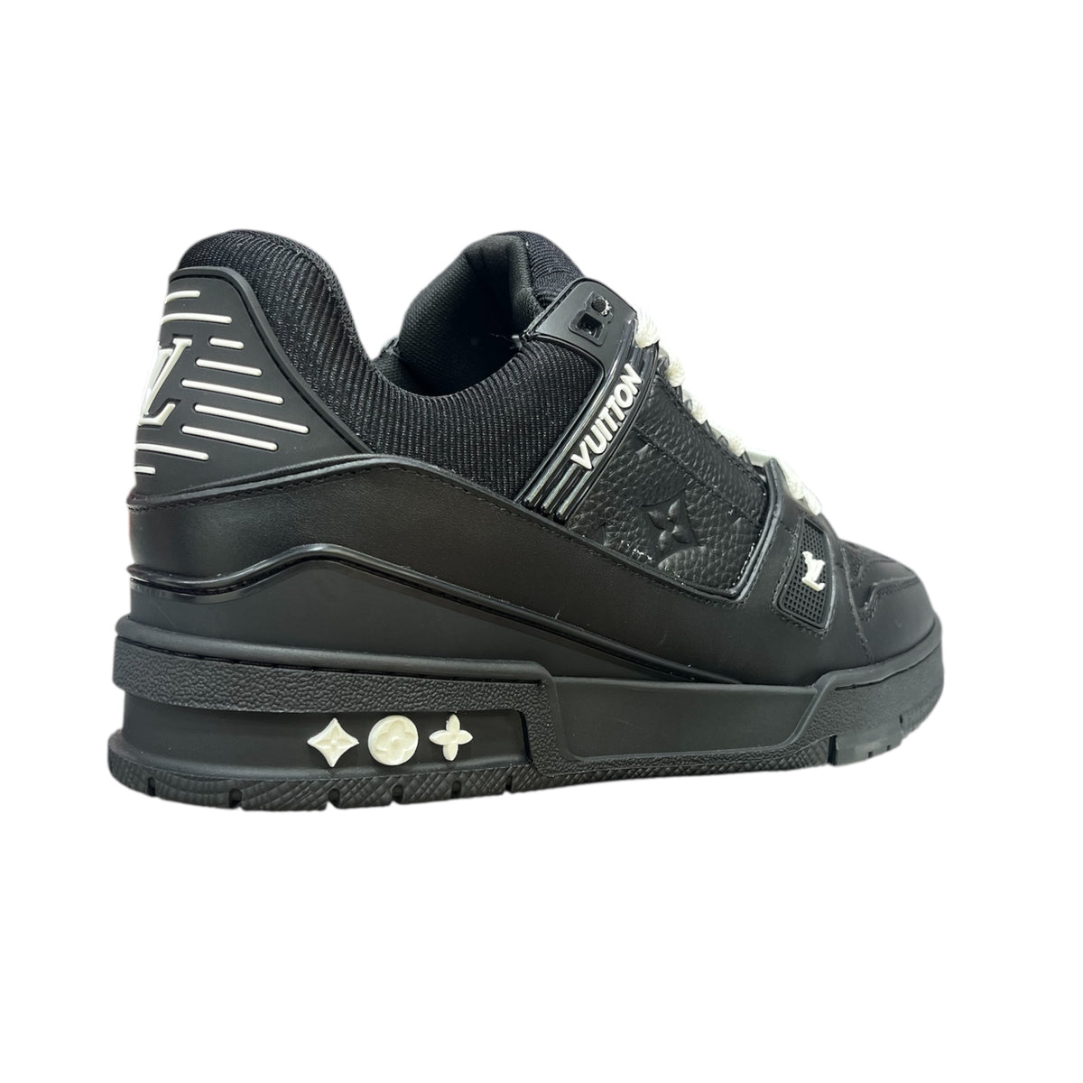 Louis Vuitton (black)