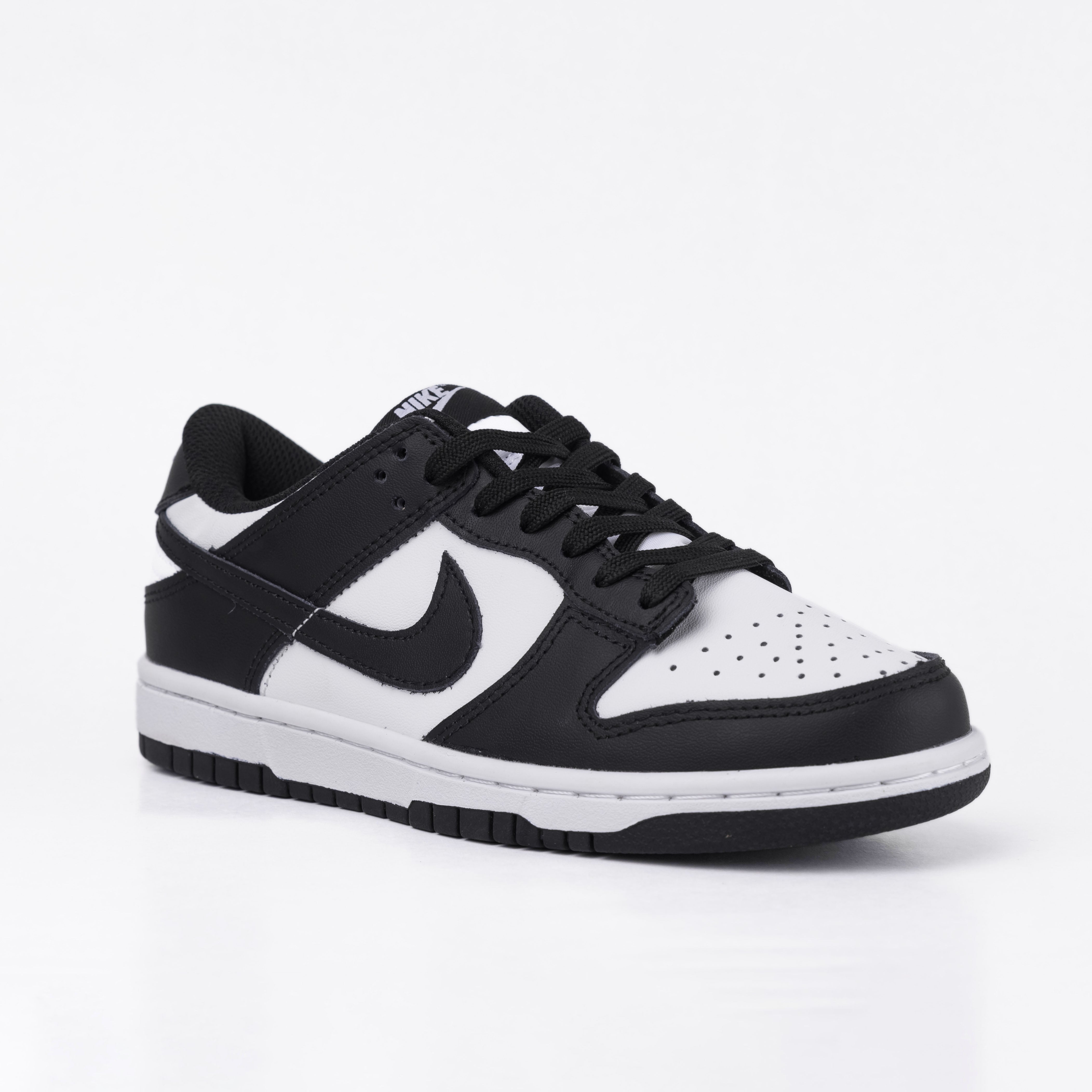 NIKE SB PANDA WHITE BLACK
