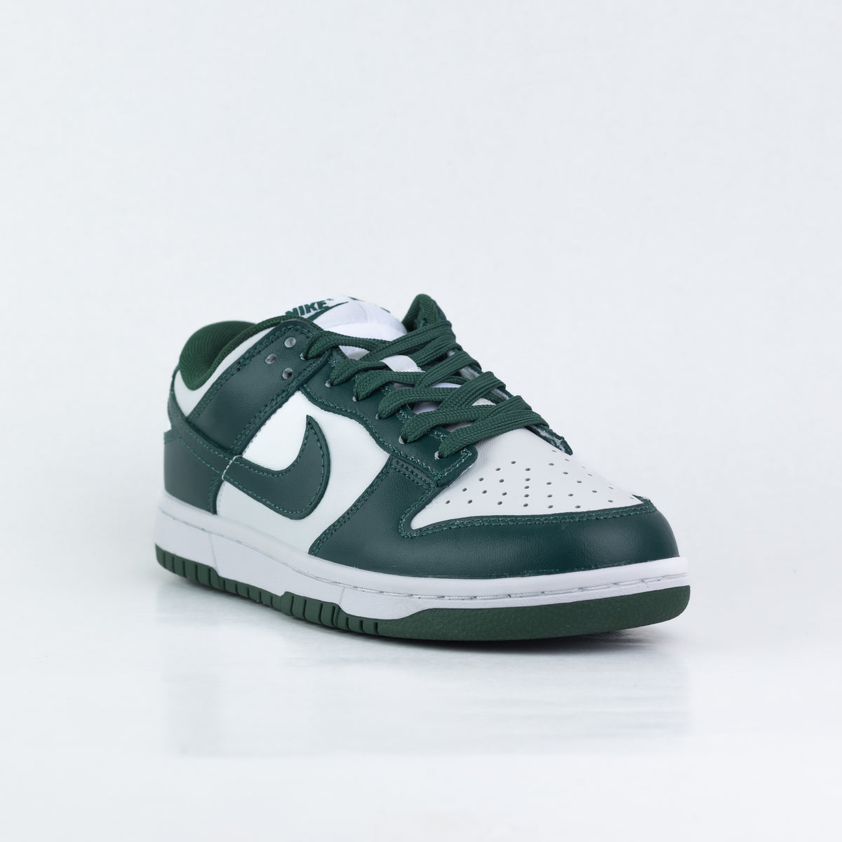 Nike Dunk Low Retro (green&White)