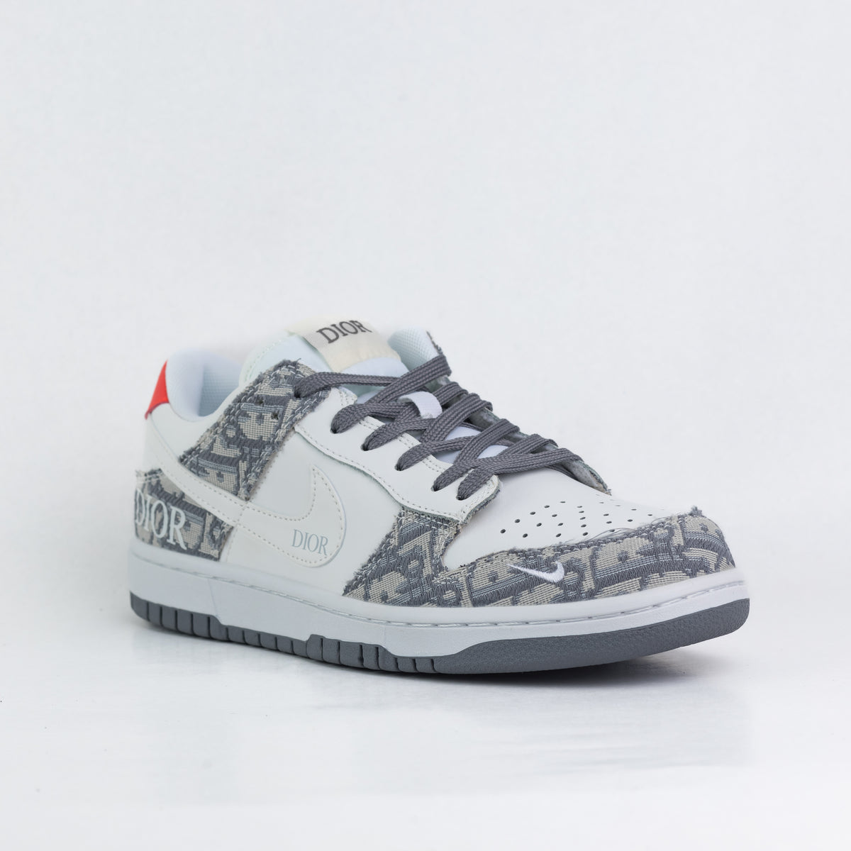 NIKE SB X DIOR (WHITE&GRAY)