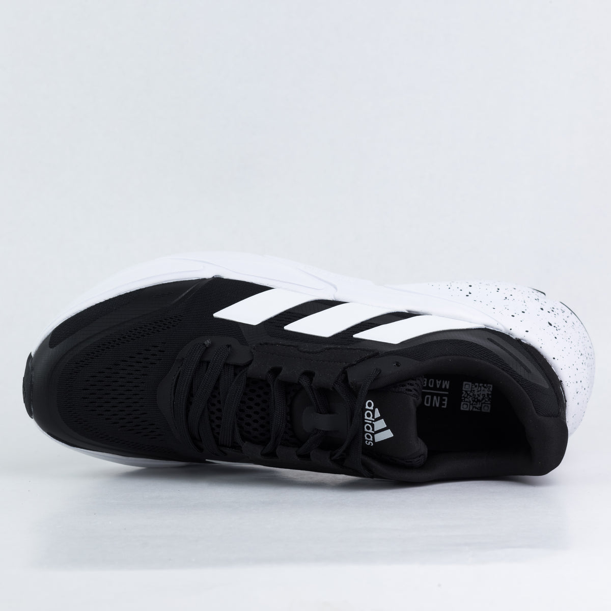 ADIDAS ADISTAR (WHITE&BLACK)