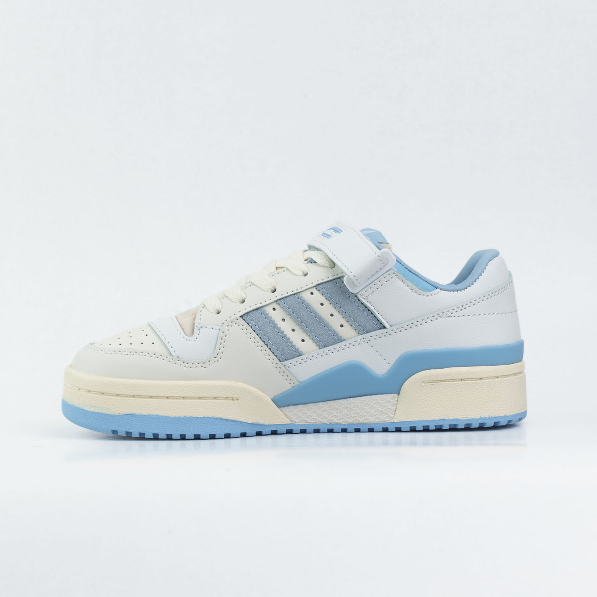 adidas forum Low White Clear Blue