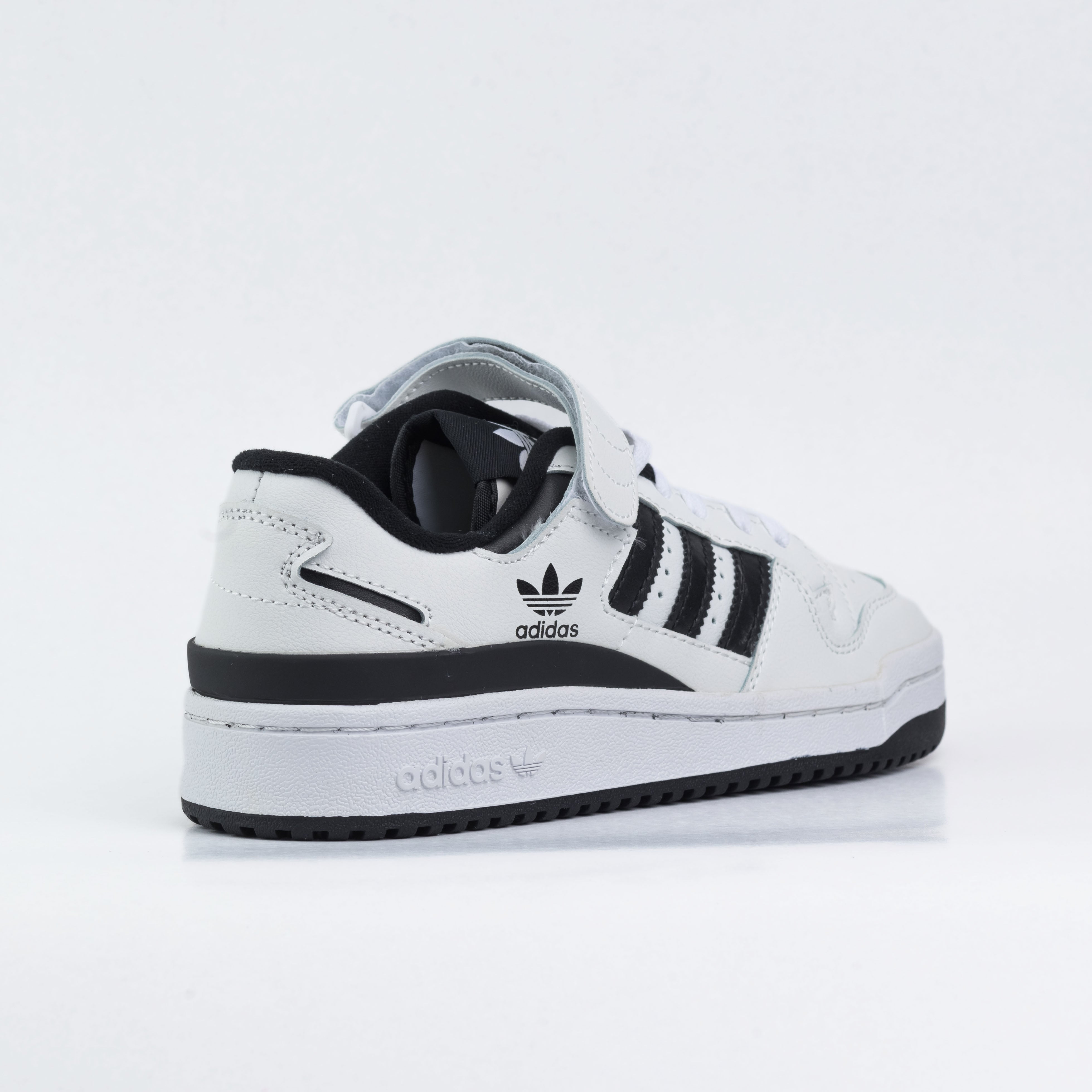 adidas forum Low allwhite