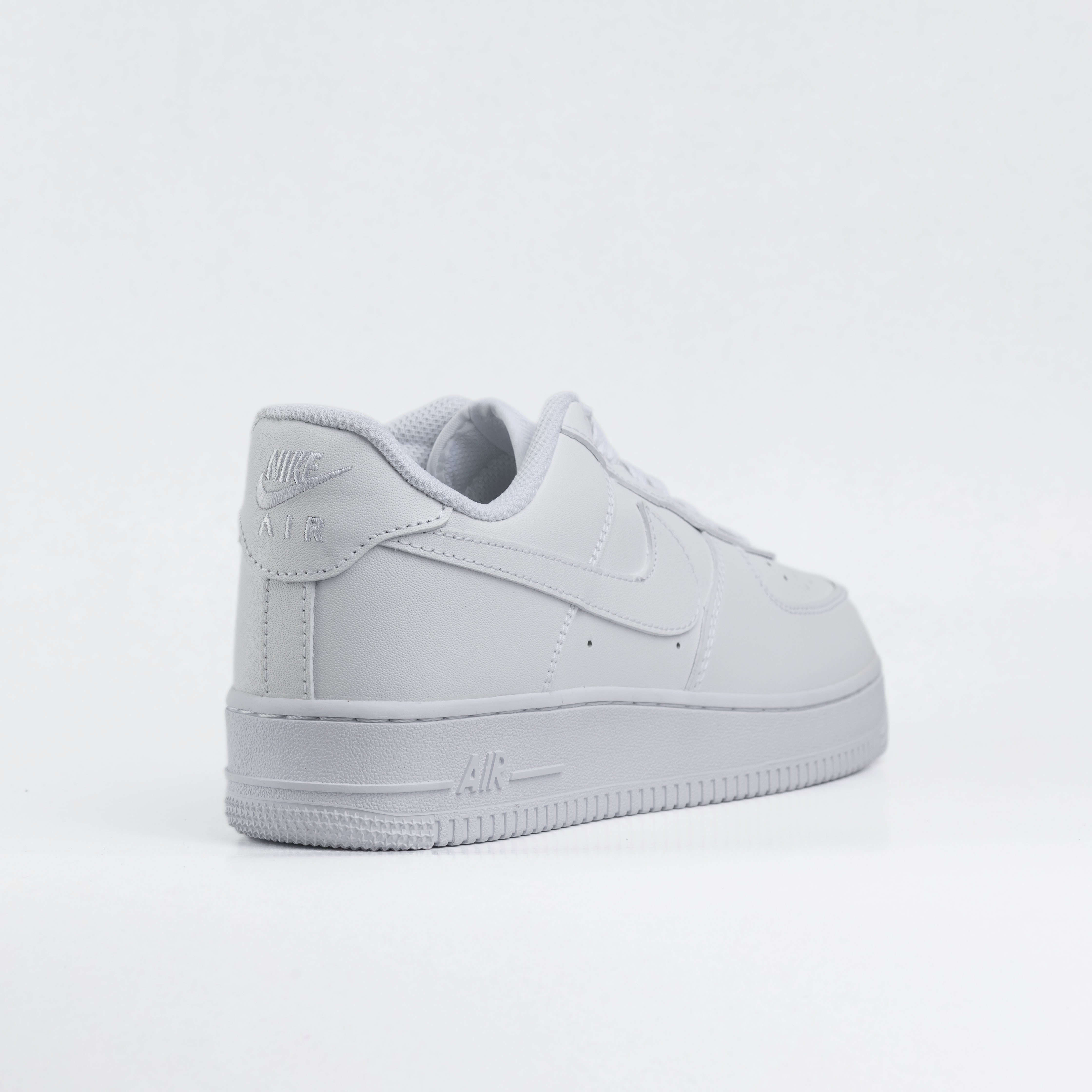 Nike Air Force 1 White