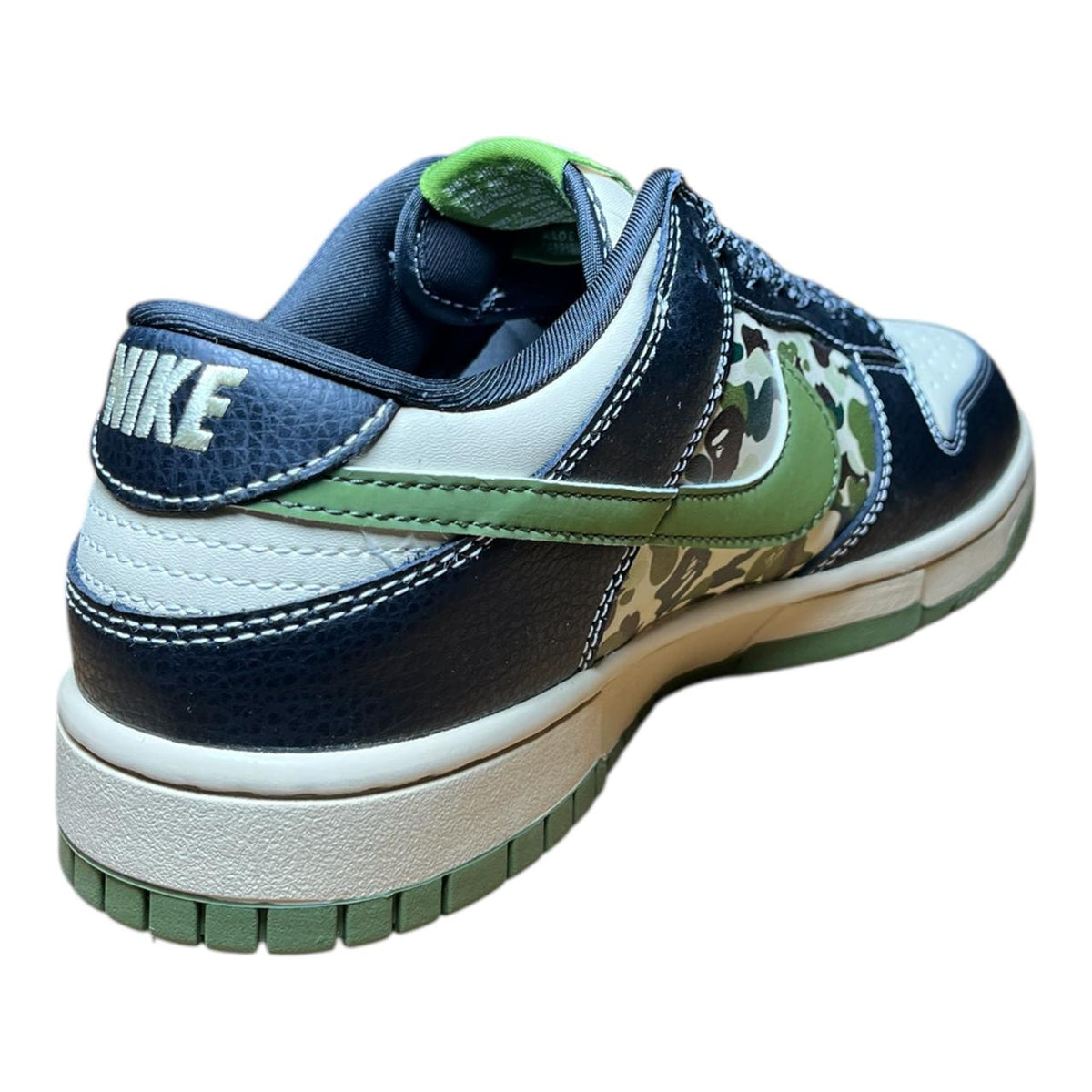 Nike sb Bipe Army