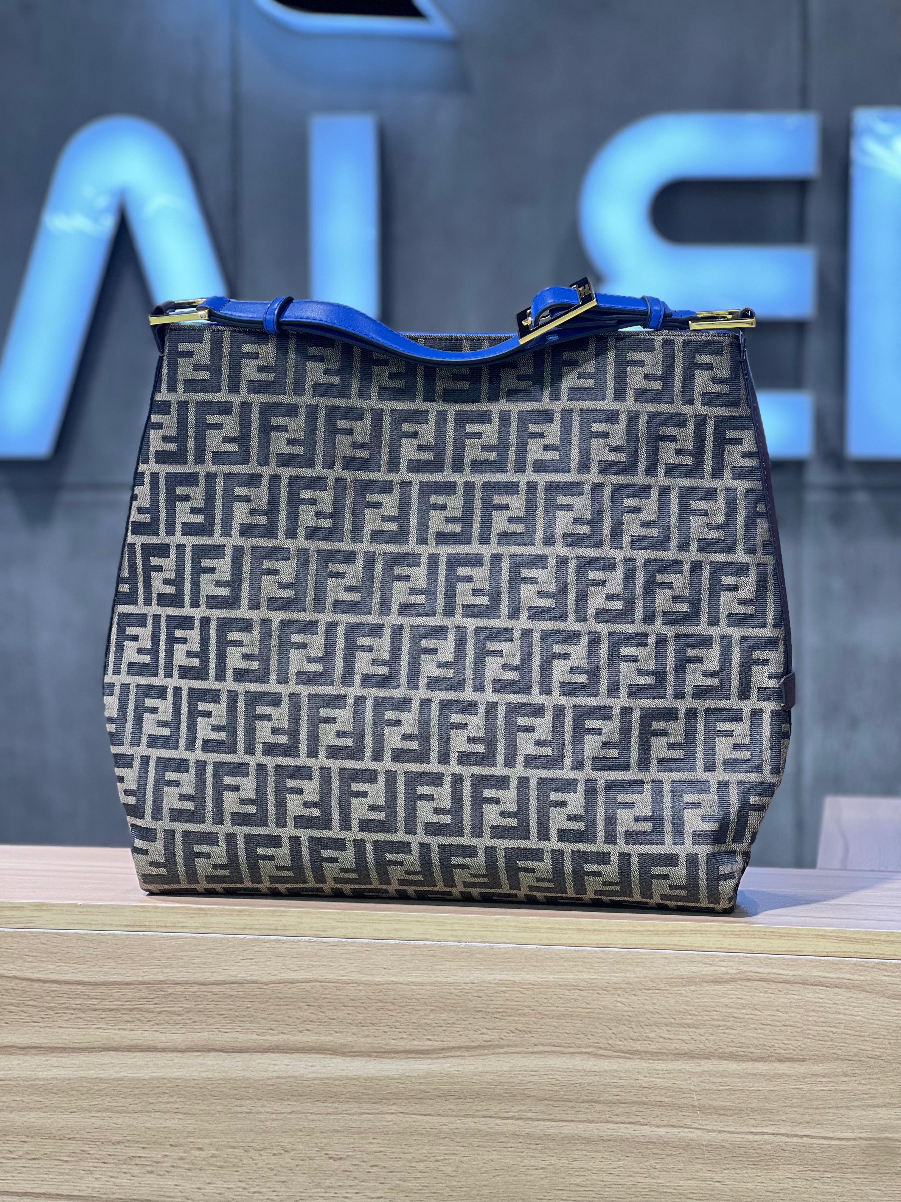 FENDI F322