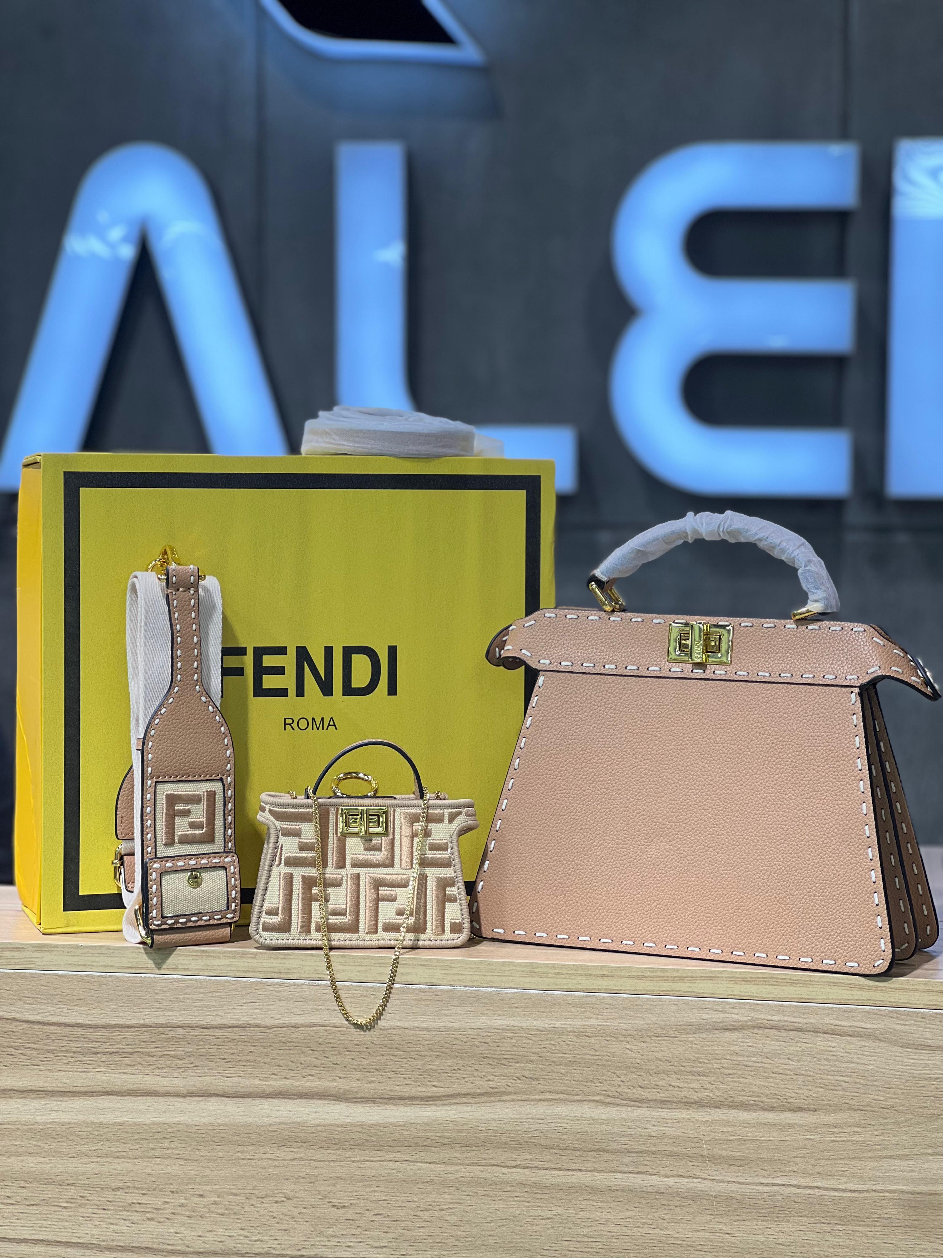 FENDI F442