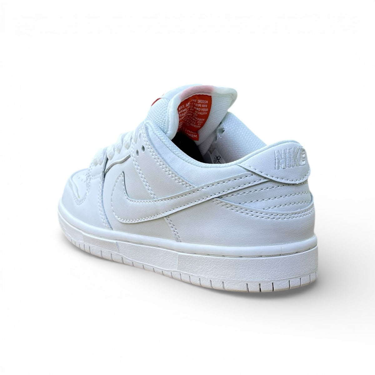 NIKE SB (WHITE)