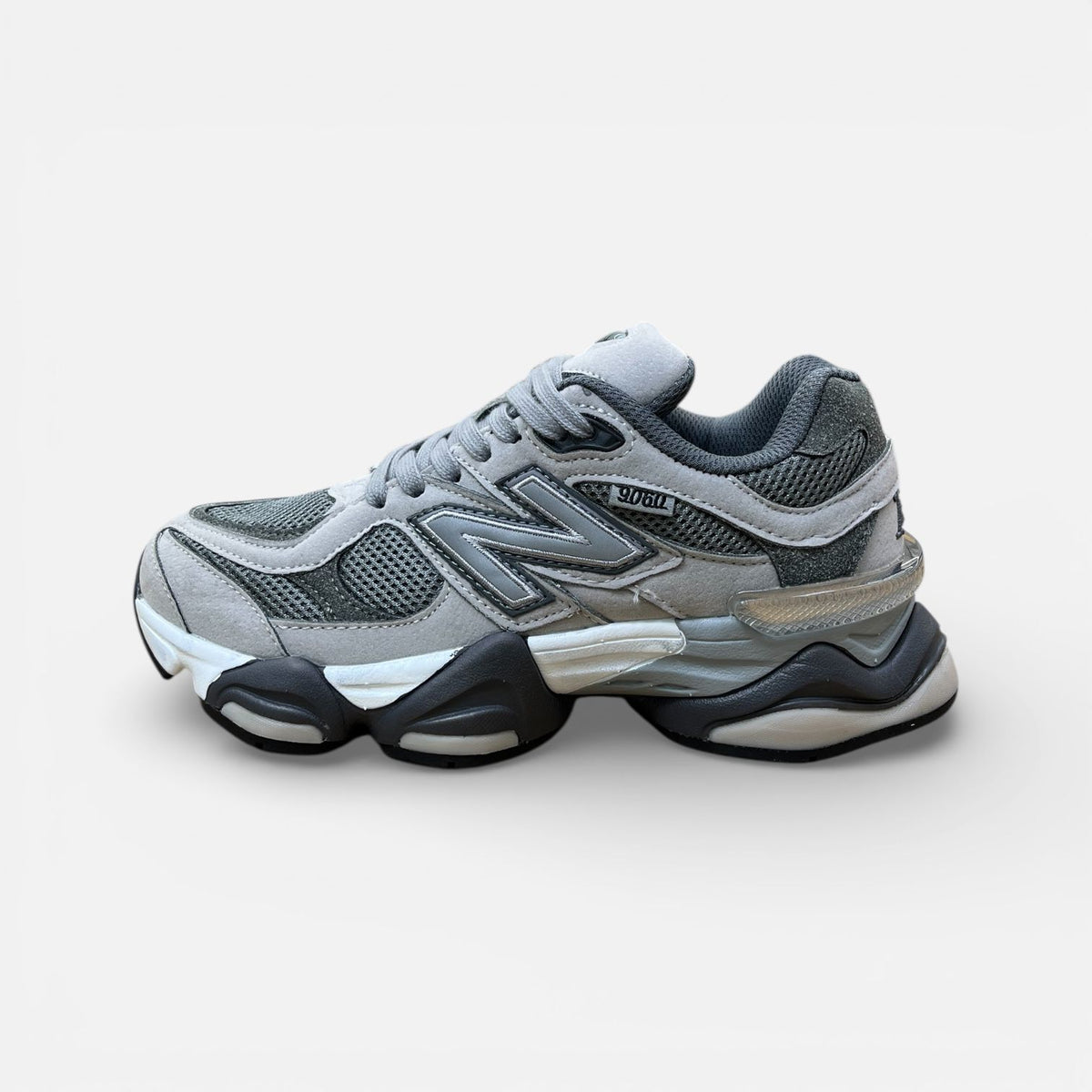 new balance 9060 (gray)