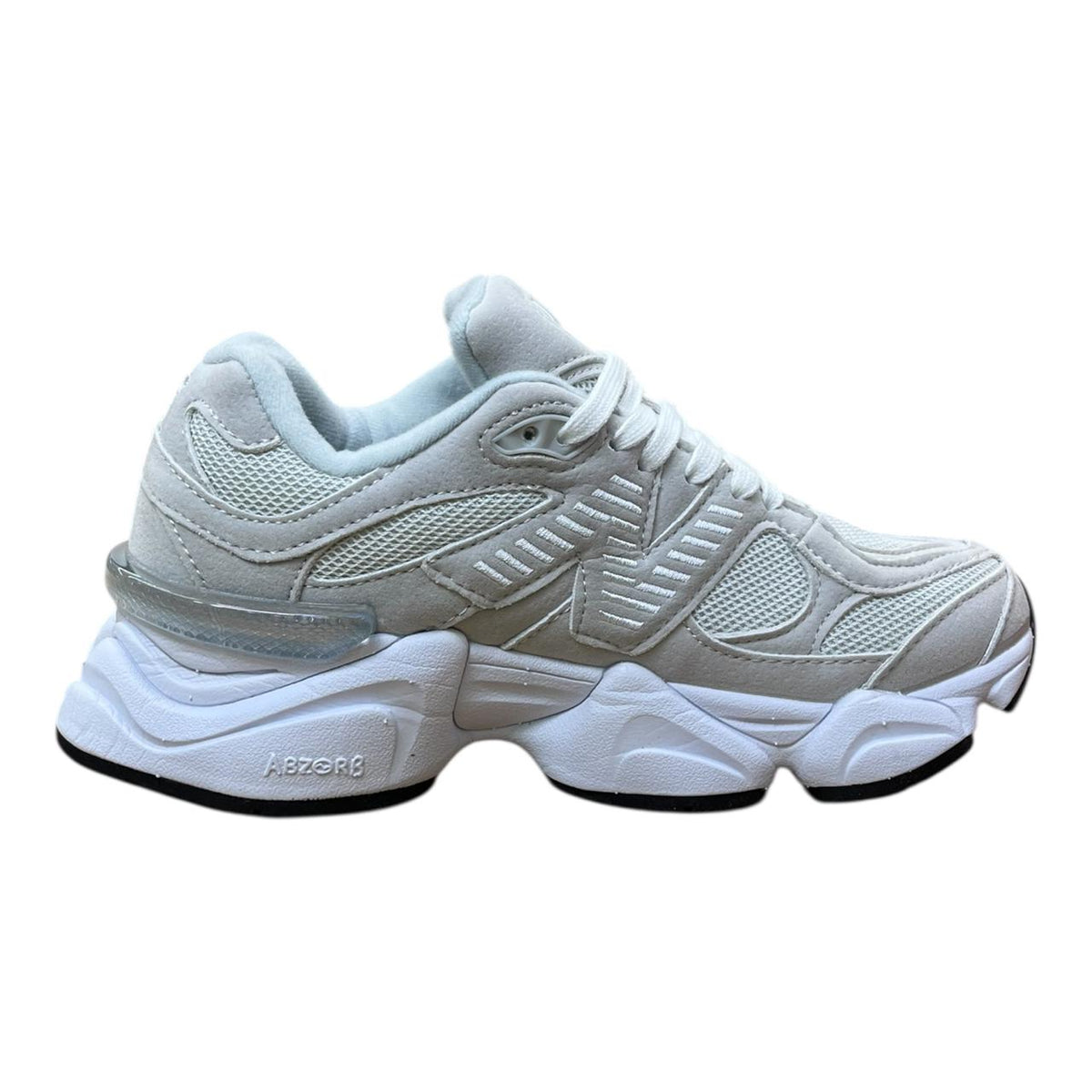 New Balance 9060 – Light Grey