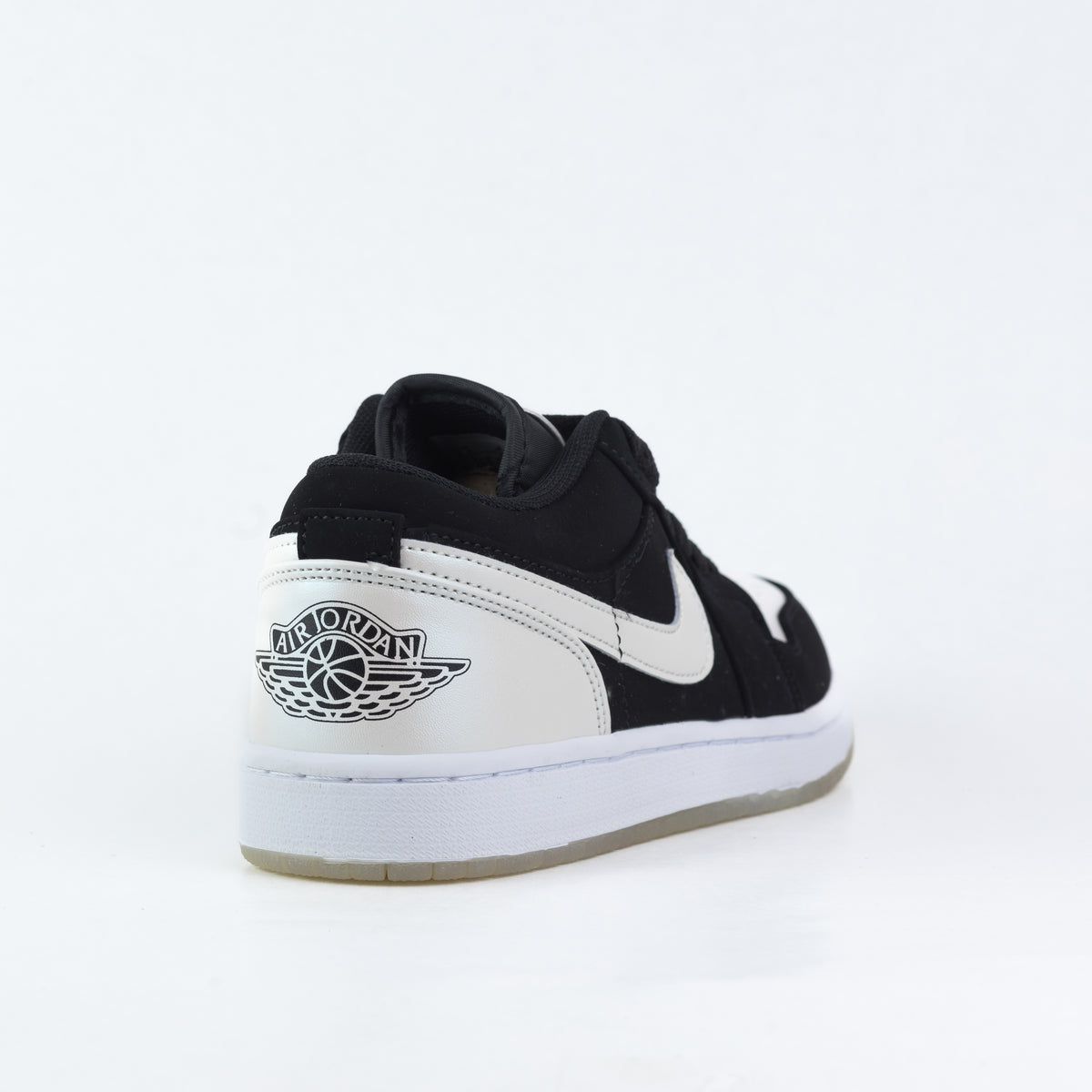 Nike Air Jordan 1 Low SE 'Diamond (black)