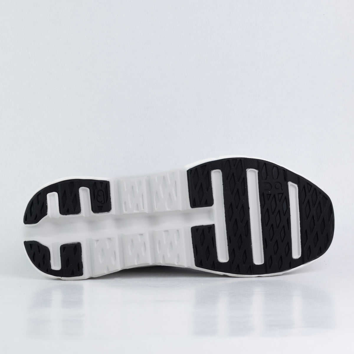 On Cloudtilt Loewe X  (white&blue)