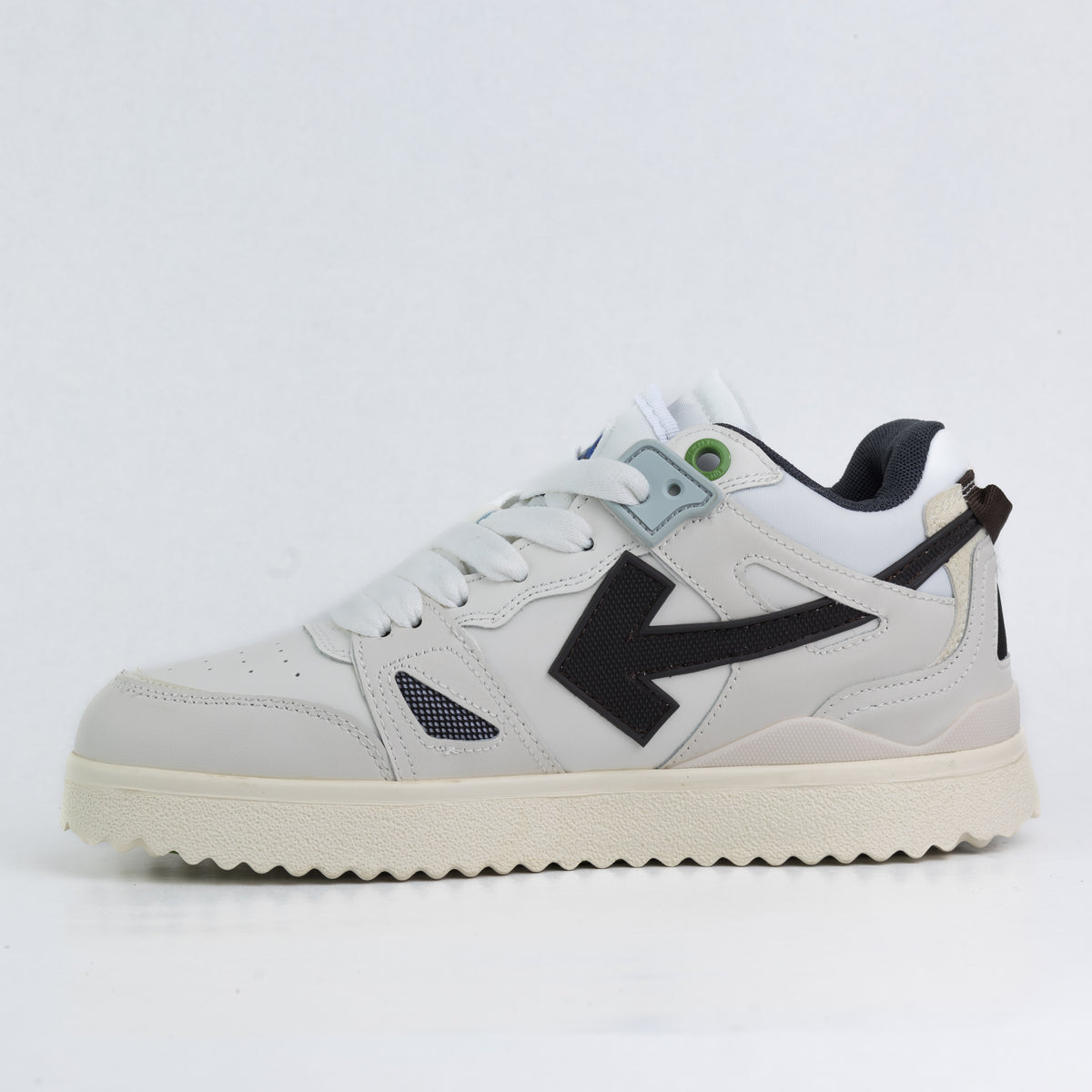 Off-White Sneakers (pige&black)