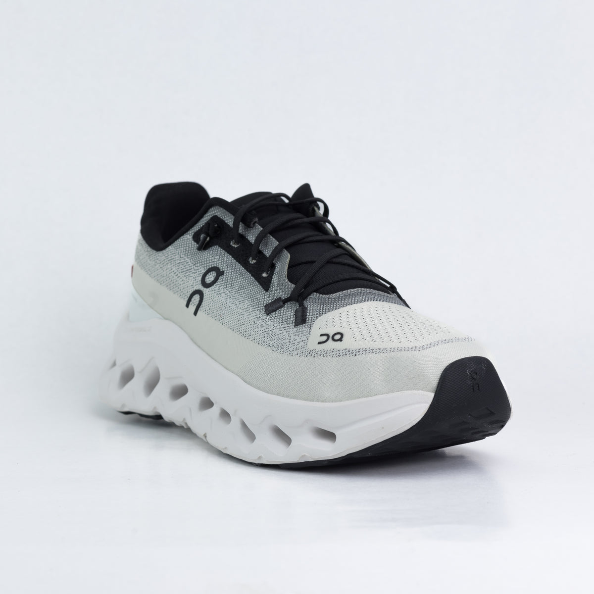 On Cloudtilt Loewe X  (white&pieg)