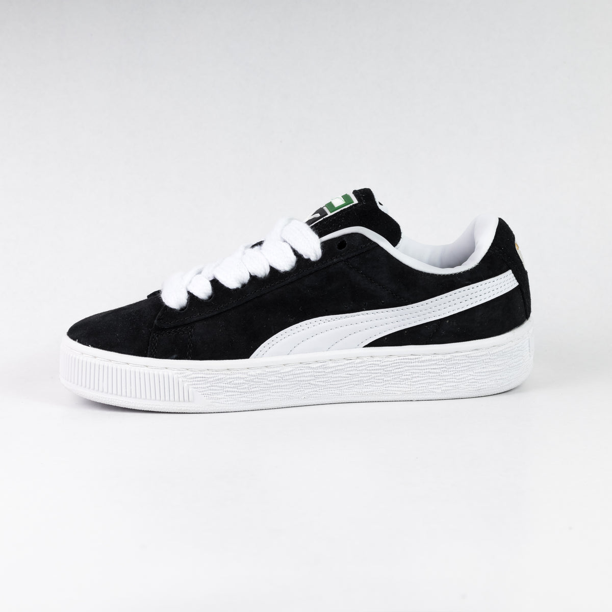 puma suede xl Black White W