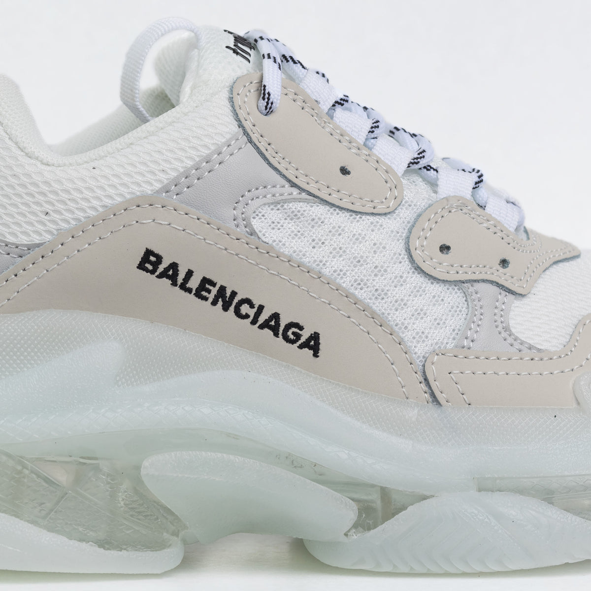balenciaga triple s white clear sole