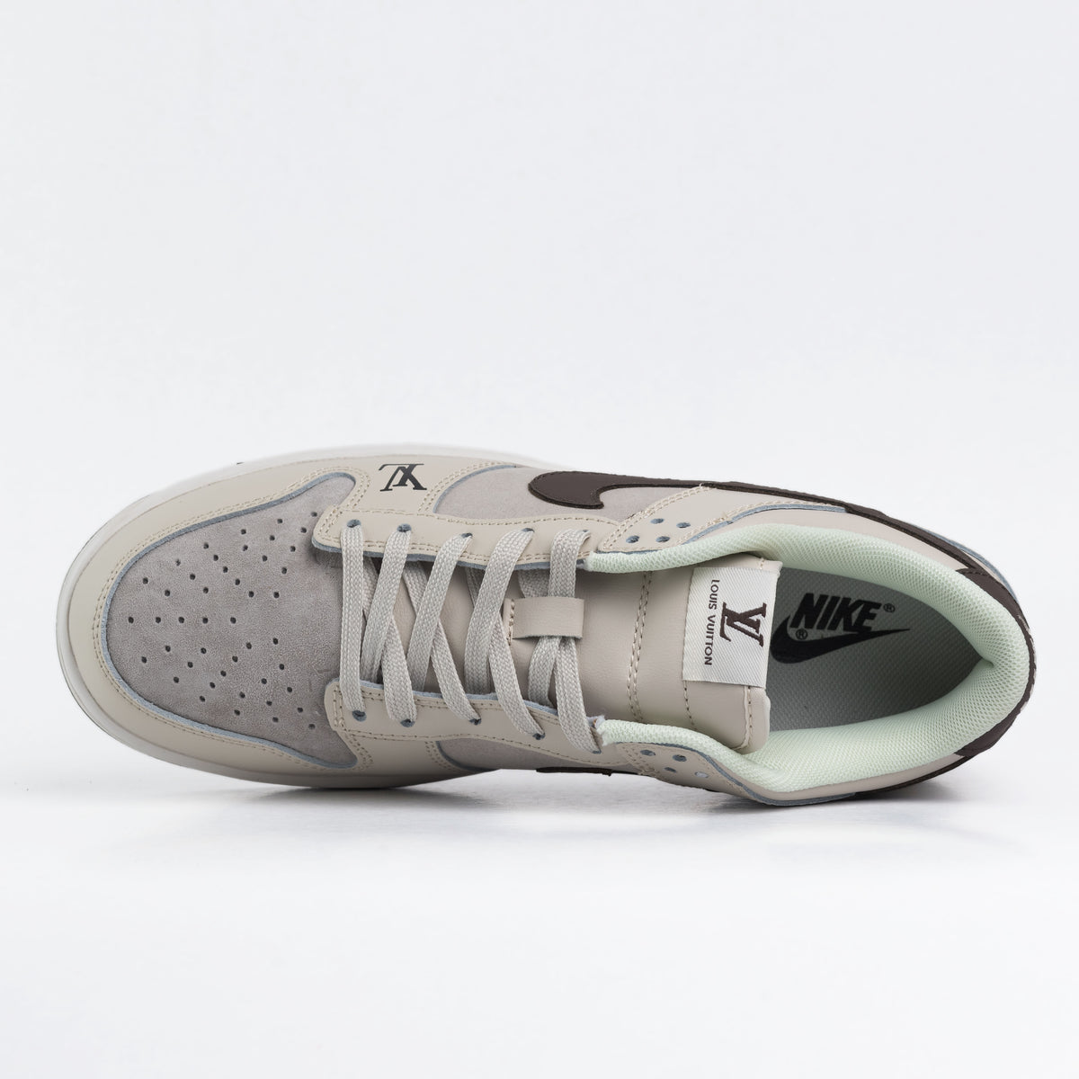 Nike SB Dunk Low x Louis Vuitton Grey Brown