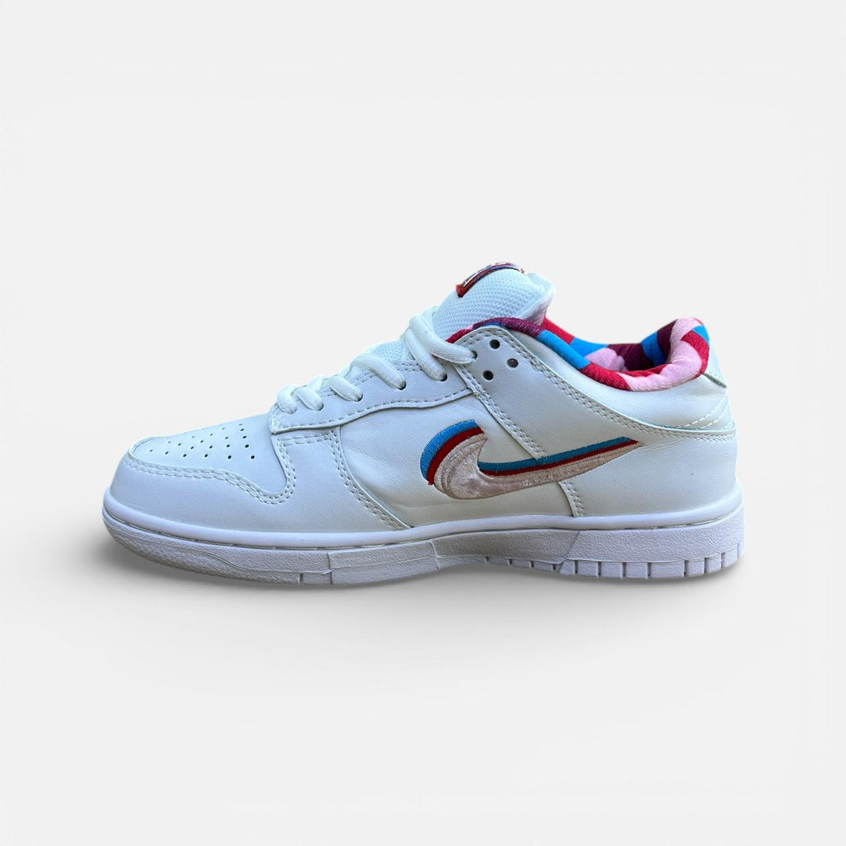 NIKE SB (WHITE&BLUE)