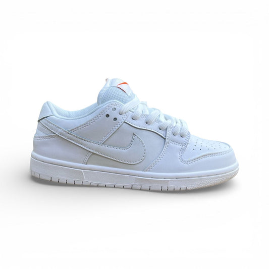 NIKE SB (WHITE)