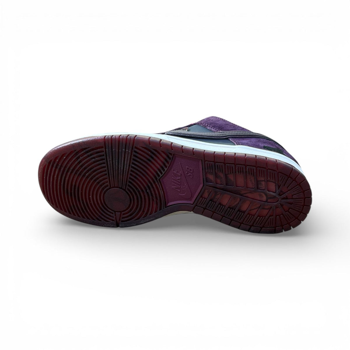 Nike SB Dunk Low – Deep Burgundy