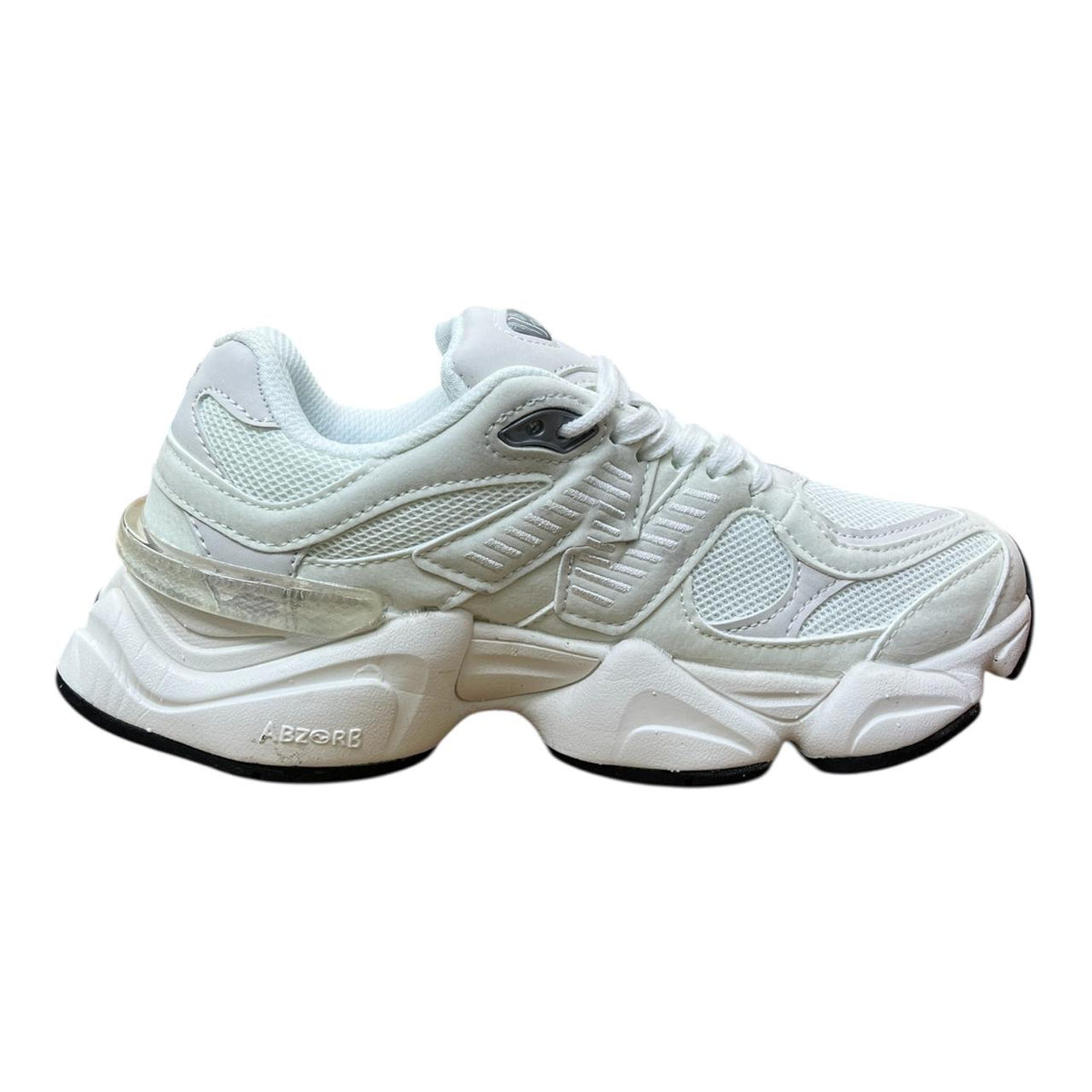 New Balance 9060 – Light Beige