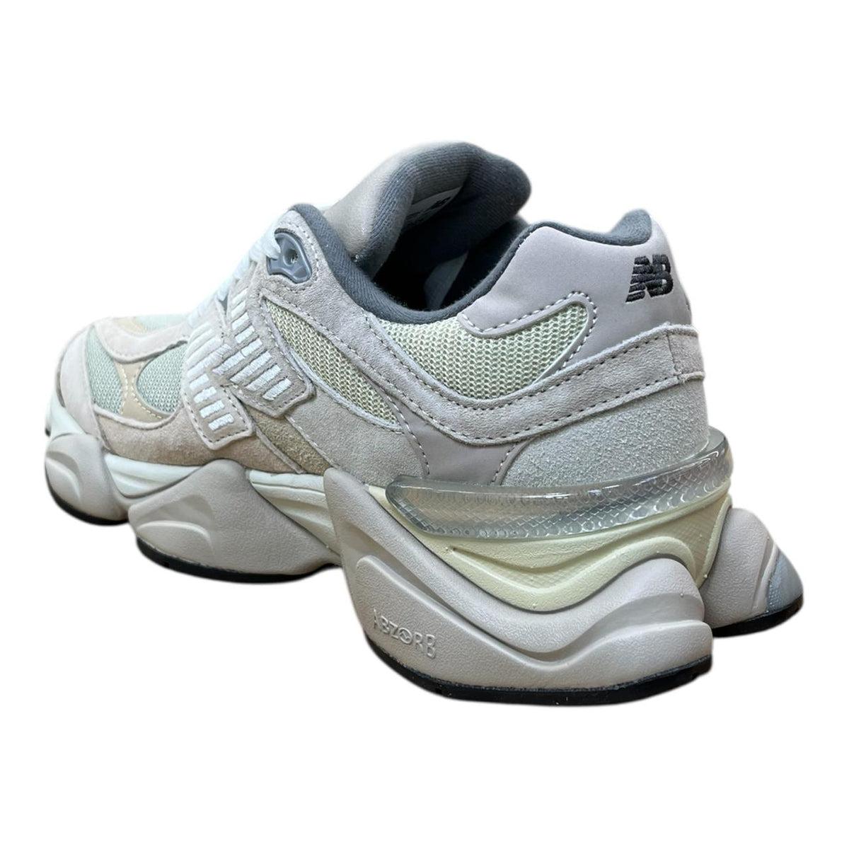 New Balance 9060 – Beige & Grey