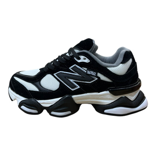 new balance 9060 (black&white)